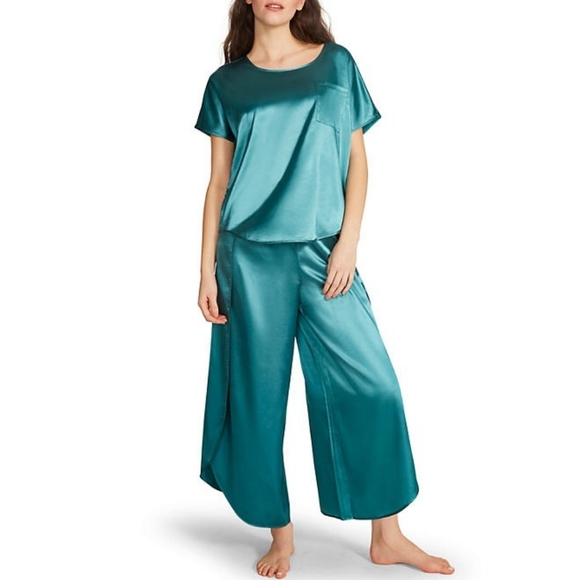BB Dakota Women's Green or Black Satin 2-Piece Pants & Top Lounge Set NWT - Picture 7 of 8